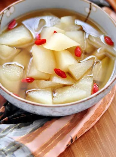 秋季易咳嗽6款润肺止咳汤你值得拥有