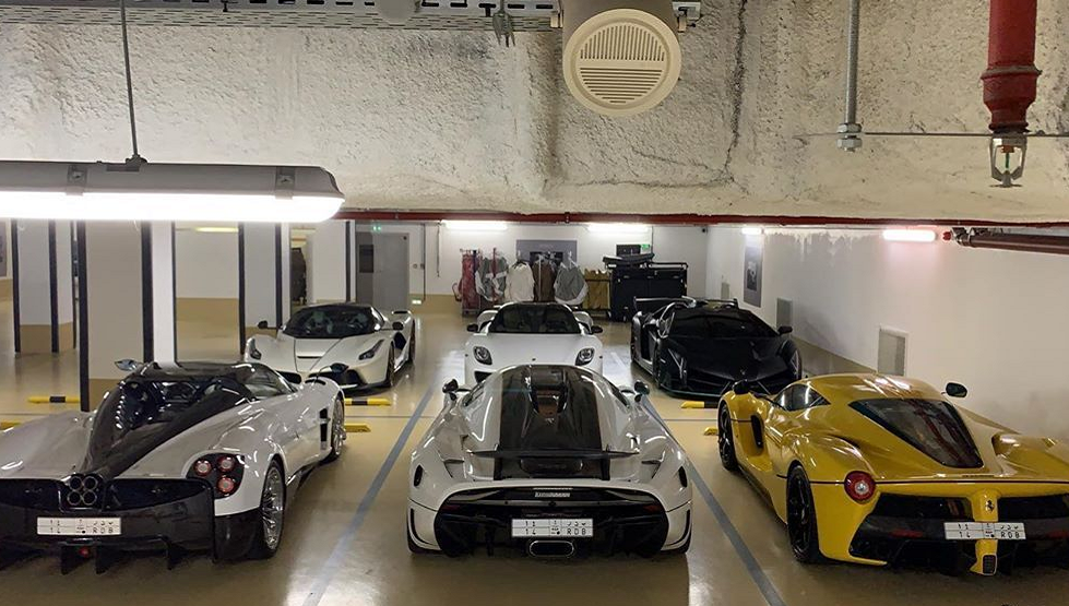 沙特王子度假带6辆顶级超跑,车牌都是14,最便宜的车都1300万!