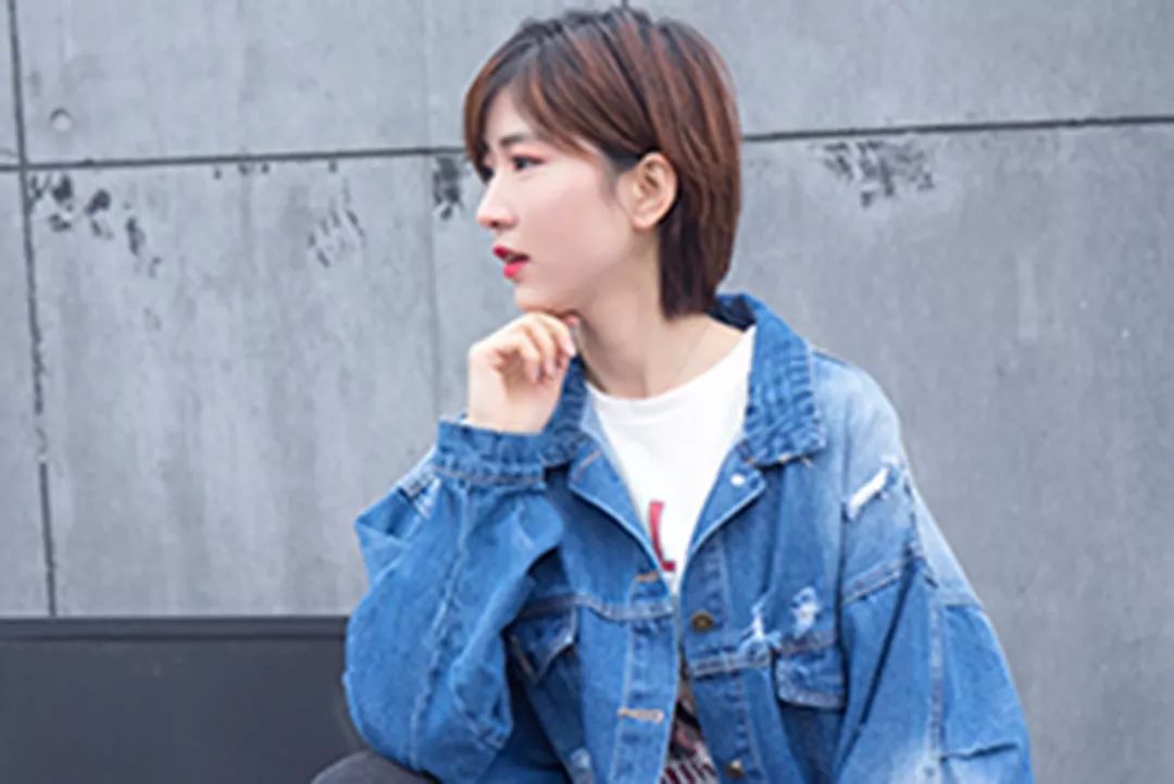 2019淘宝直播双11天团主播特辑蚊子会主播之短发女神小丫momo