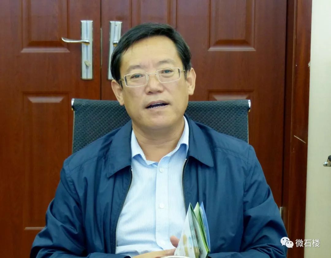 人大主任 田文军县委常委,统战部长 张建峰人大副主任 杨剑政府副县长