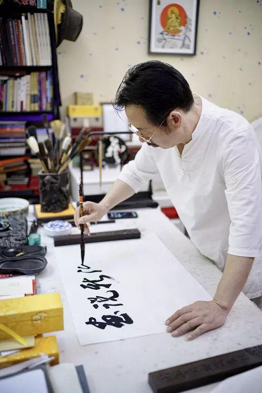 市民修身好亲切新泾镇有自己的连环画啦