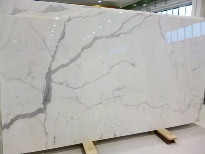 来自阿尔卑斯山的石材明珠意大利卡拉拉白