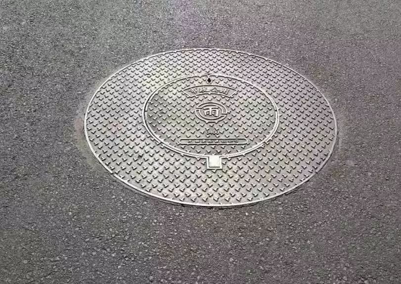 告别马路肚脐眼宜兴这6条道路将换新型井盖