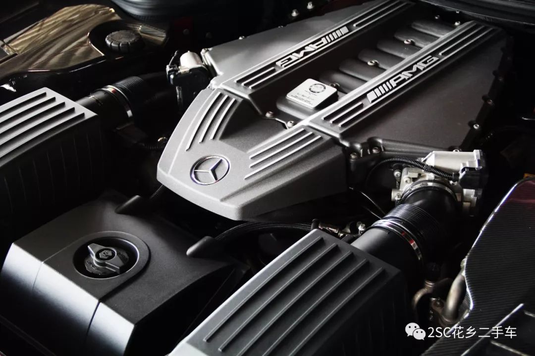 sls爆炸的动力来源是amg的m159发动机,该引擎在多喉直喷等技术的帮助