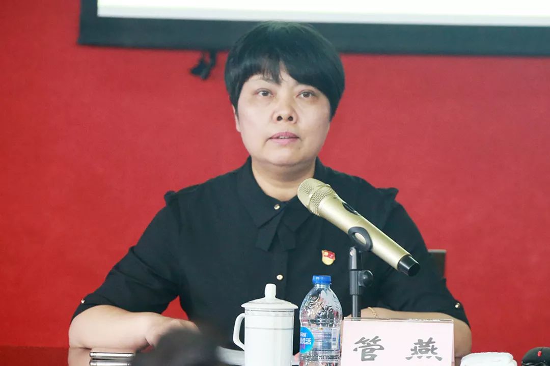 他们的一天践行使命不忘初心