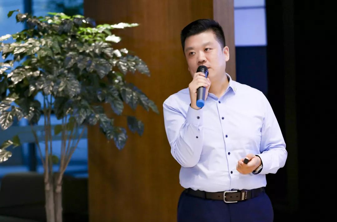商办小贝壳优铺走进鸿坤9大产业园