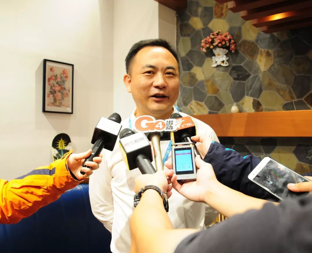 广州融创文旅城快闪献礼国庆!