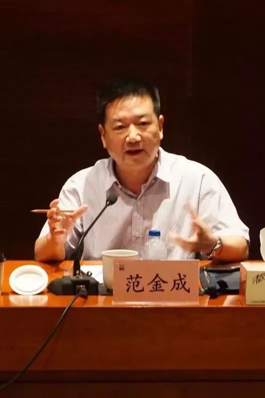 "据范金成书记表示,上海市浦东新区科经委,上海市浦东新区卫健委,张江