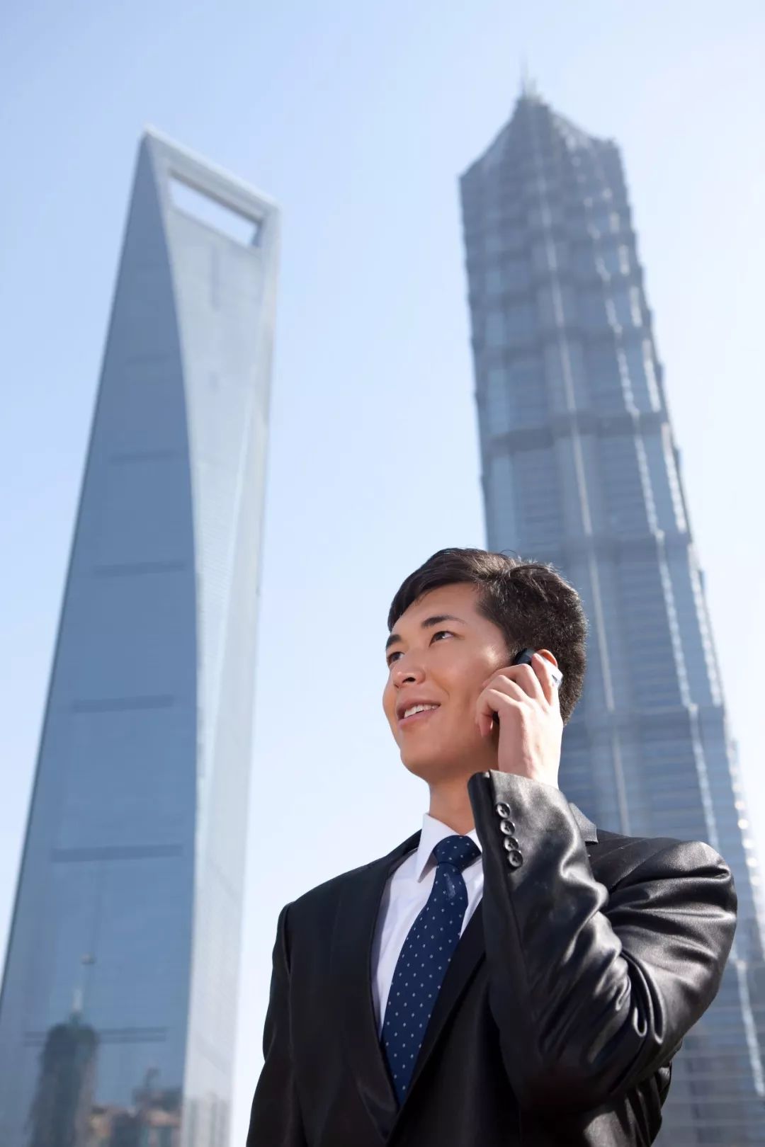 陆家嘴金融民工着装指南