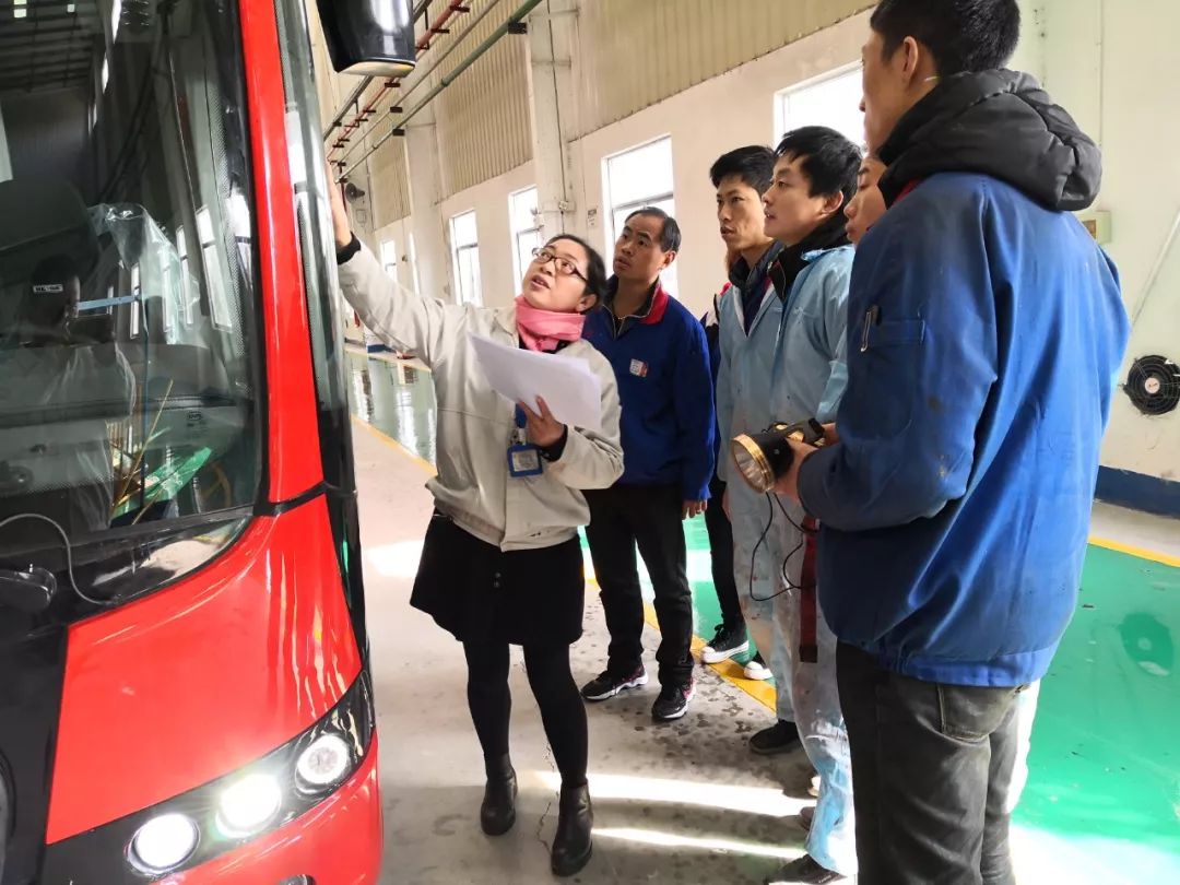 仁和工匠潘兴罗涂步天下炫彩一生