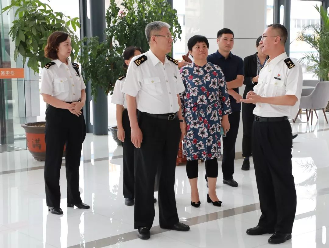 关企合作谱新章郑州海关关长于洋考察河南保税物流中心