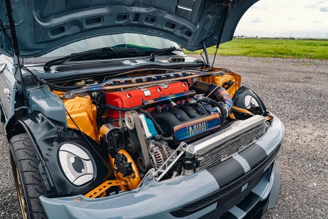 花三年时间改装 mini cooper,竟然还装入k20a 发动机!