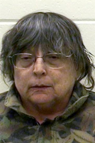 美国妇女这样啃老:直到妈妈去世,还藏着尸体想继续领她的养老金_鲁迪