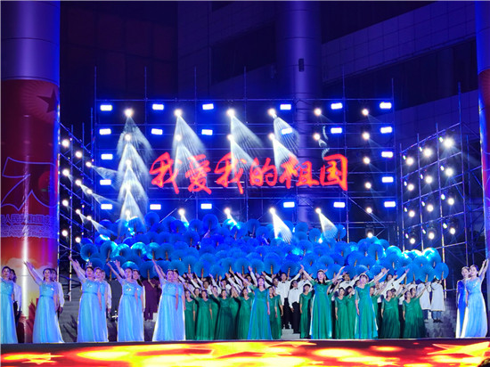 江苏省海安市举办社会各界群众庆祝新中国成立70周年联欢晚会 图20