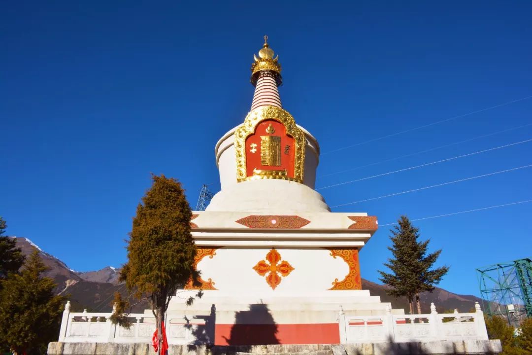 67这个黄金周去康定跑马山邂逅情歌和美景吧