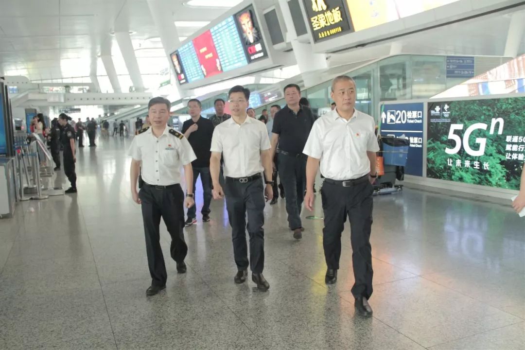 江干区副区长王跃强,江干区副区长,区公安分局党委书记田国刚等领导