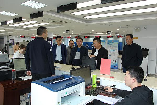 延安市行政审批局来宜川县检查指导企业开办和"证照分离"工作
