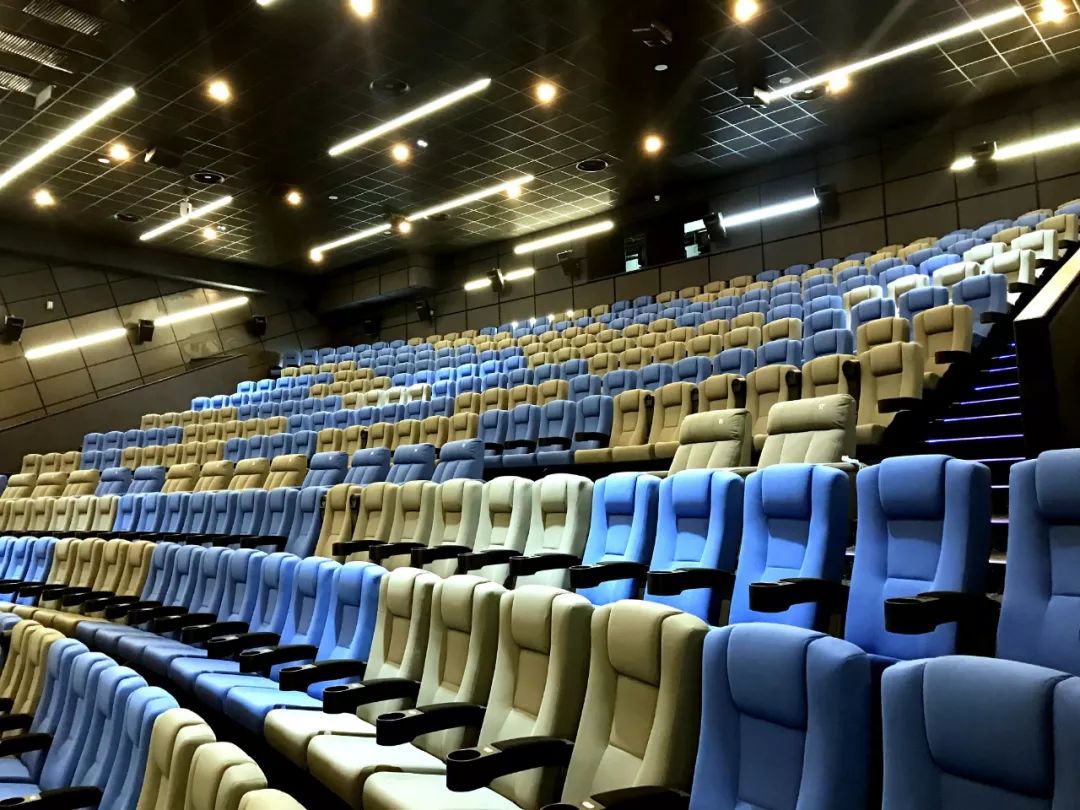 1元抢luxe巨幕厅天亮之前万翔光影国际影城开业活动