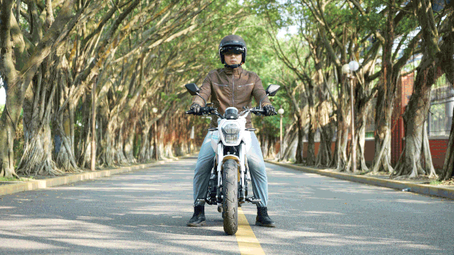 一部iphone11pro就能买到-鑫源dm250到底怎么样?