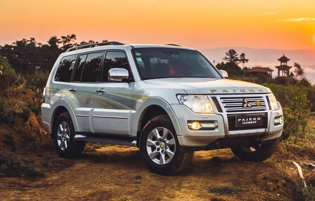 全新一代三菱帕杰罗亮相,科幻外观比路虎还帅气,配2.4t强劲动力