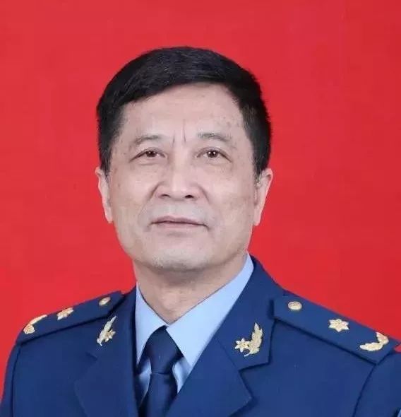 高国栋教授,主任医师,博士生导师,空军军医大学唐都脑科医院院长.