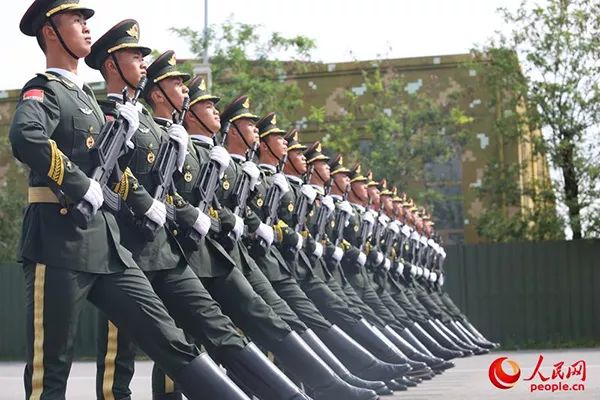 阅兵场见!