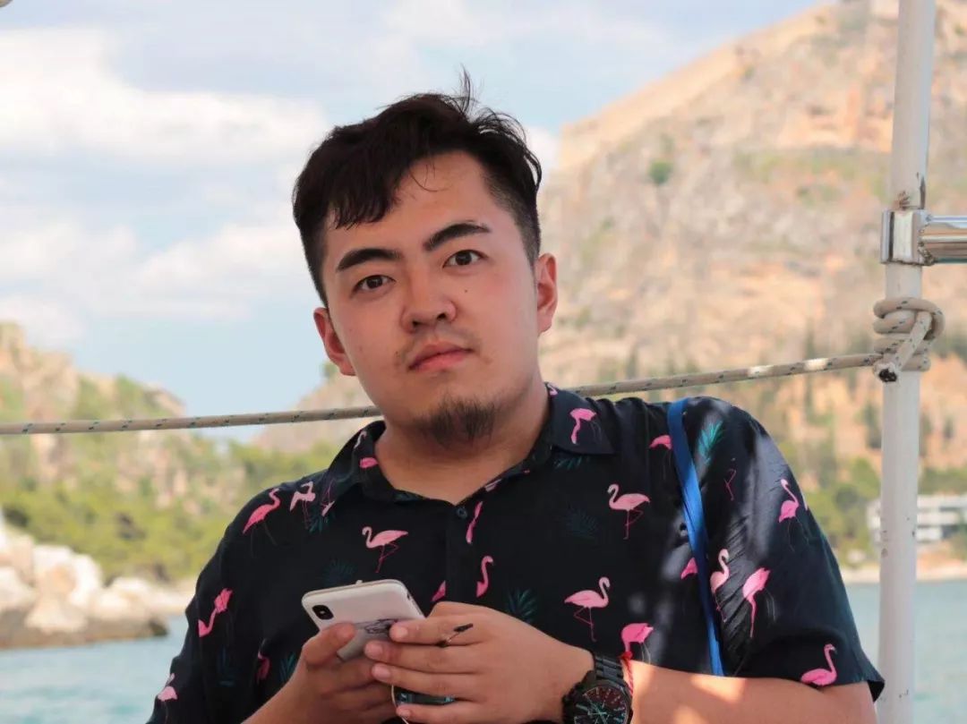 叶骏清华大学人文学院 研三清华研读间前著名写手和编辑曾于2018-2019