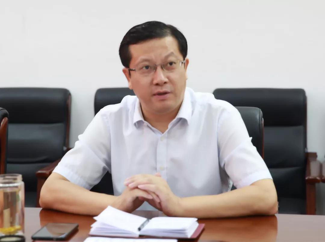 局长黄典,盐都法院副院长武中祥,盐都区司法局副局长张鹤勇等出席活动