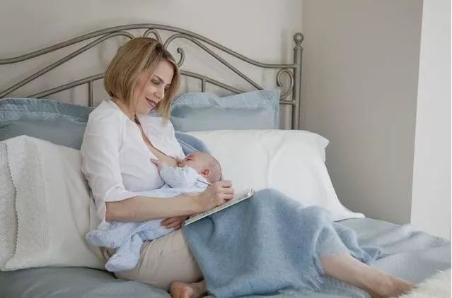 哺乳期感冒就不能喂奶了!这些关于母乳的几大谣言,你知道几个?