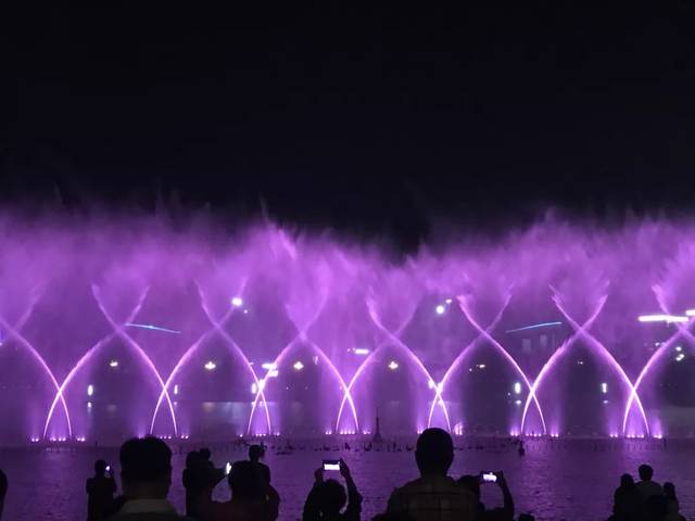 嘉兴七一广场市民广场音乐喷泉国庆精彩绽放