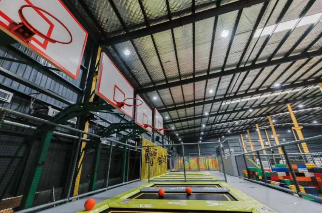 蹦迪不如蹦床减脂又能减压约起599元原价120元抢跃趣蹦床运动工厂成人