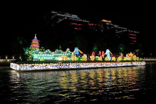 看扬州古运河上花船巡游,这份攻略可要收好了