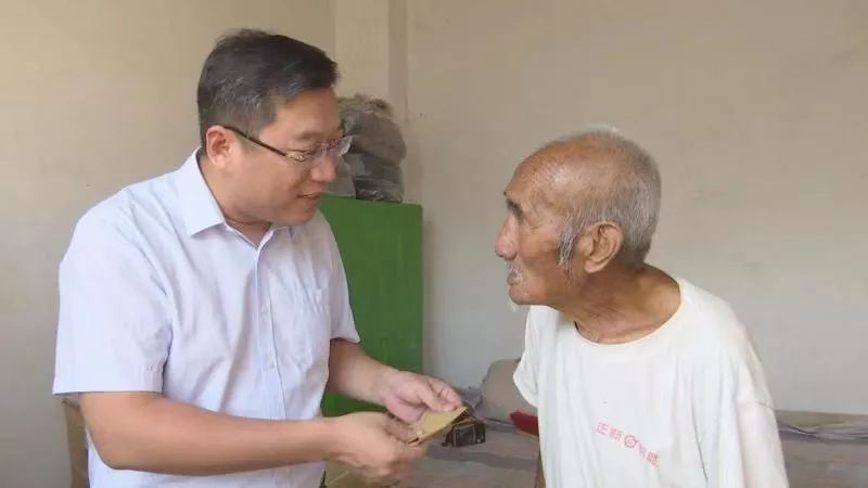 暖心河间市领导慰问了这些人