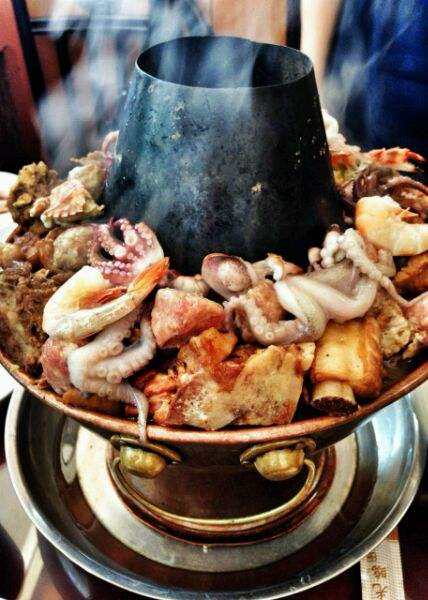 舌尖上的河北非物质文化遗产山海关海鲜浑锅家的味道