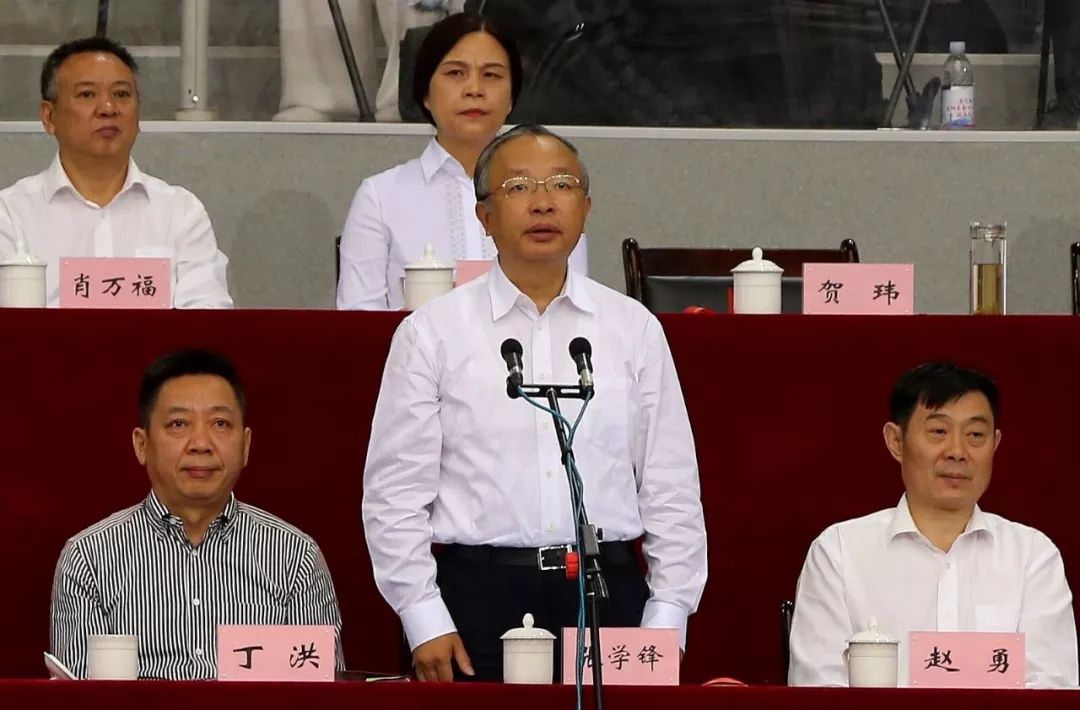 局长丁洪,县领导张学锋,覃昌德,赵勇,赖建彬,丁笙洺,罗启辉,刘晓云