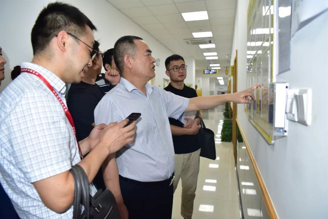 江干区副区长王跃强,江干区副区长,区公安分局党委书记田国刚等领导
