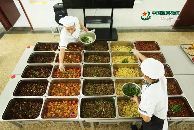 陕西国防学院食堂图片