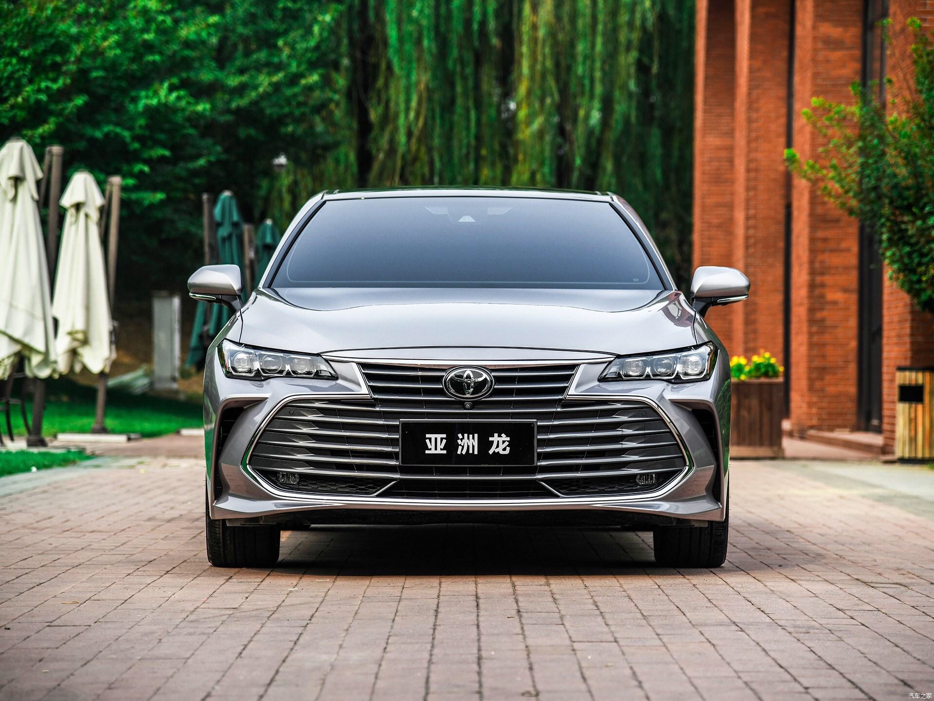 丰田最新推出亚洲龙2.0l汽油版,搭载2.0l 爱信cvt变速箱
