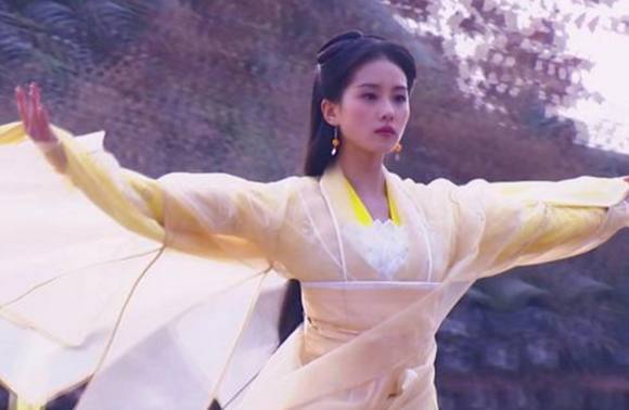 古装剧里用绸缎做武器的女星刘亦菲宛若仙子最后一位堪称经典