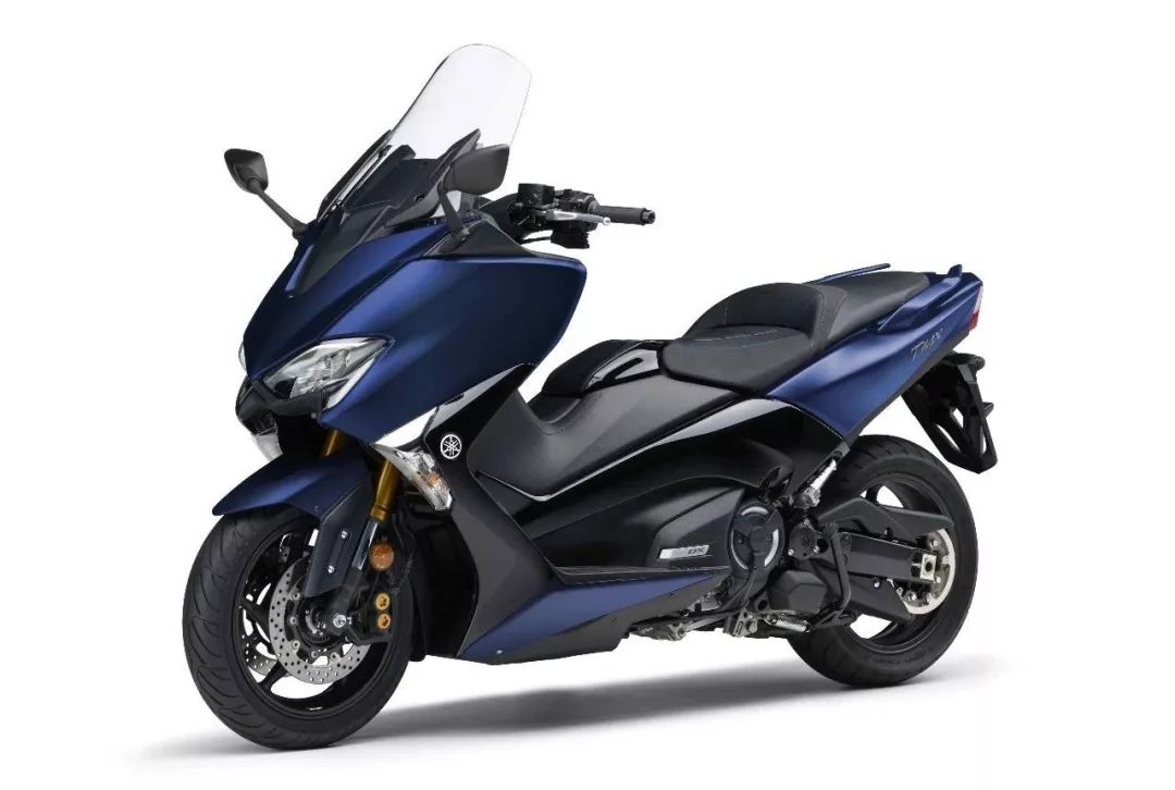 雅马哈tmax排量增大新车功率性能有所提升