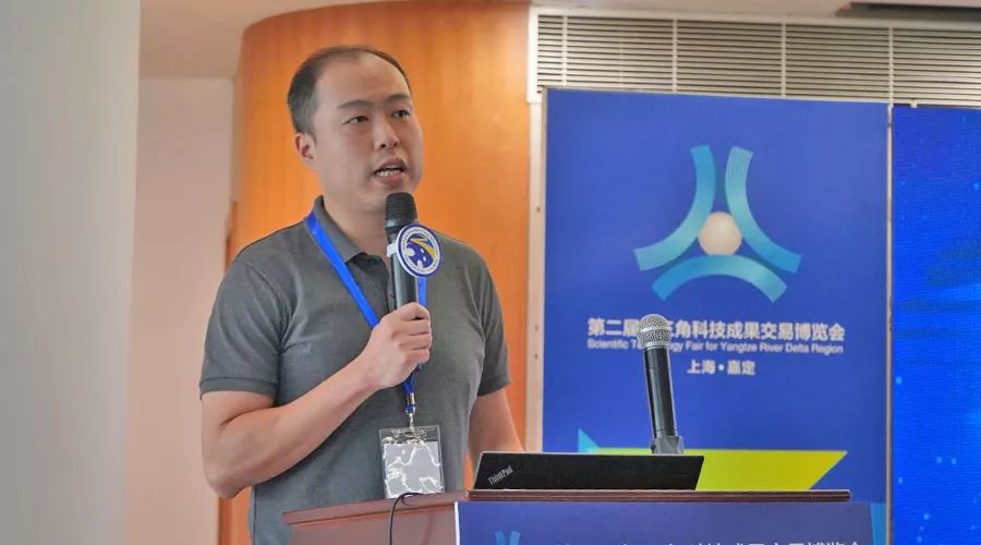 上汽大众汽车有限公司人事高级总监张荃致欢迎辞