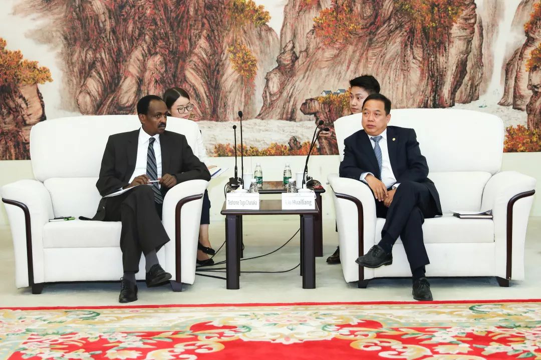 刘怀亮会见埃塞俄比亚驻华大使