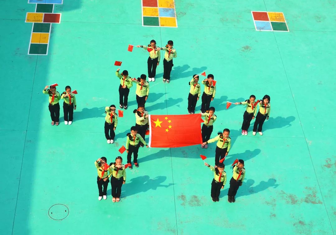 合唱,快闪,书法比赛……南区孩子们用这些方式迎接国庆