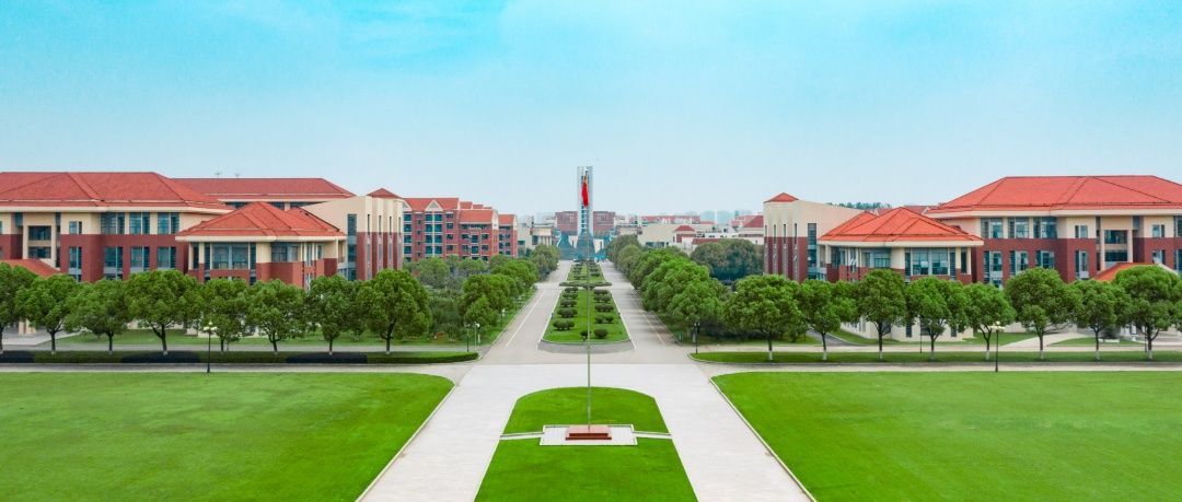 "我的南广"美图征集|走遍校园的每个角落,总有属于你的故事