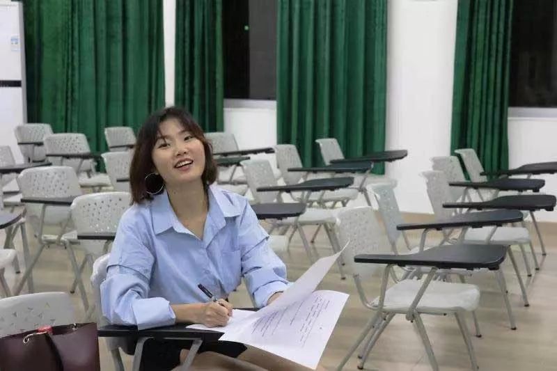 汤雪梅老师倪琪老师黄冠文老师黄梓萱老师最后,感谢参与面试的小伙伴