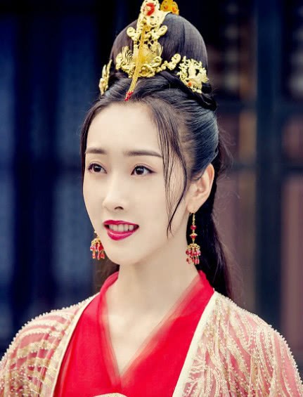 原创师姐宣璐近期大变样看到她的斗笠帽造型网友跪求演侠女