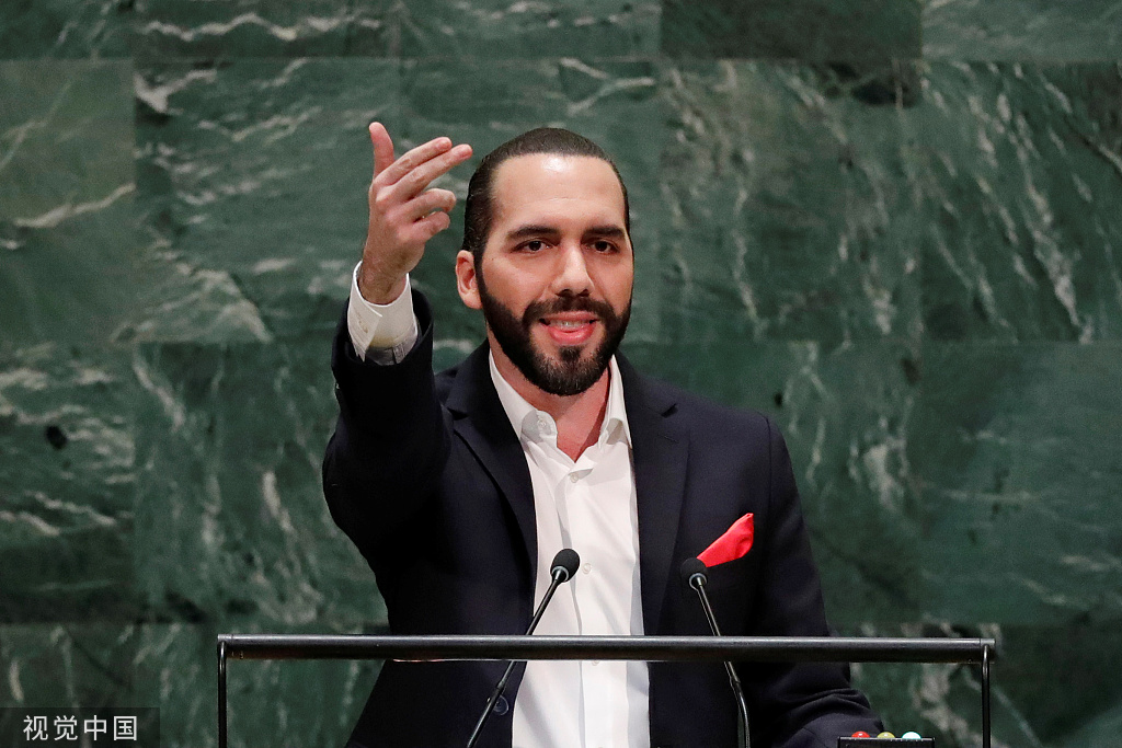 萨尔瓦多总统首登联大演讲台 先来了张自拍!