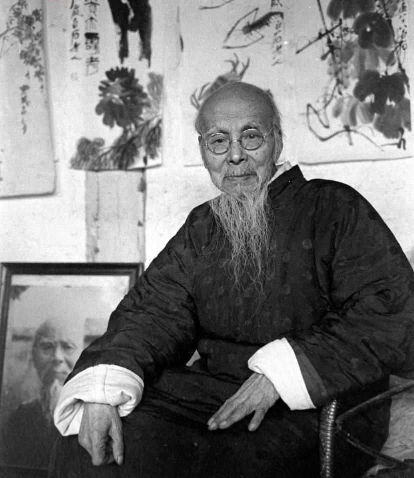 他画一幅虾兵蟹将,卖483万,冷军眼馋也画了一幅,为何才卖4.4万_齐白石