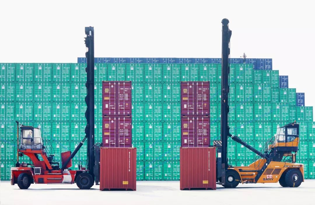 告白祖国这群集装箱工人惊艳了漳州港