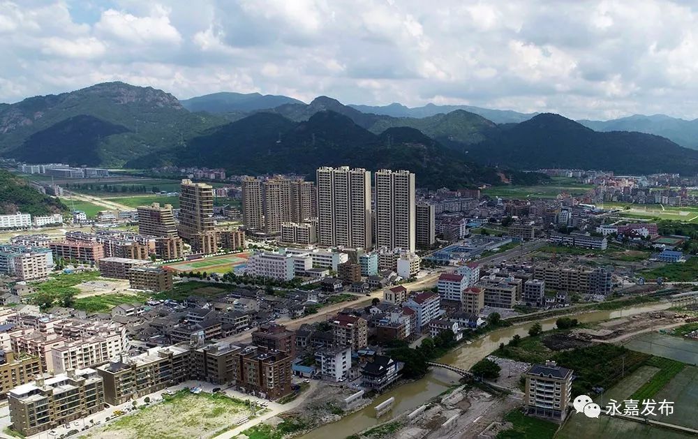 瓯江北岸永不落伍的明珠城乌牛街道驶入农工商经济快速道